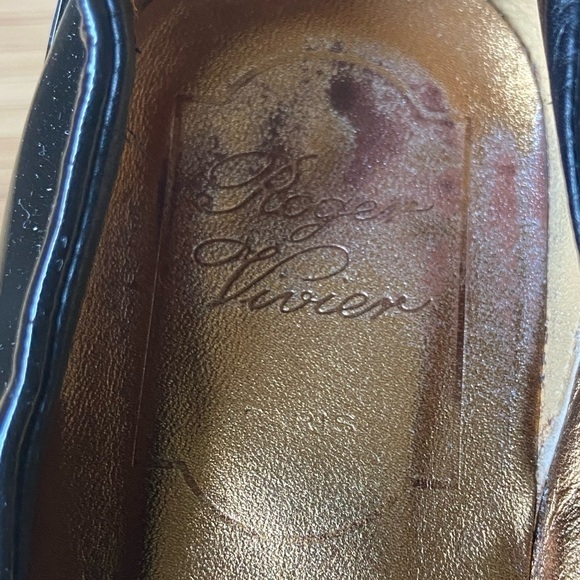 Roger Vivier Belle Metal Buckle Black Patent Leather Classic Formal Block Heels - Picture 9 of 11